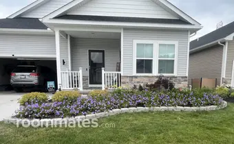 Room for rent in Amherst, OH $900, house