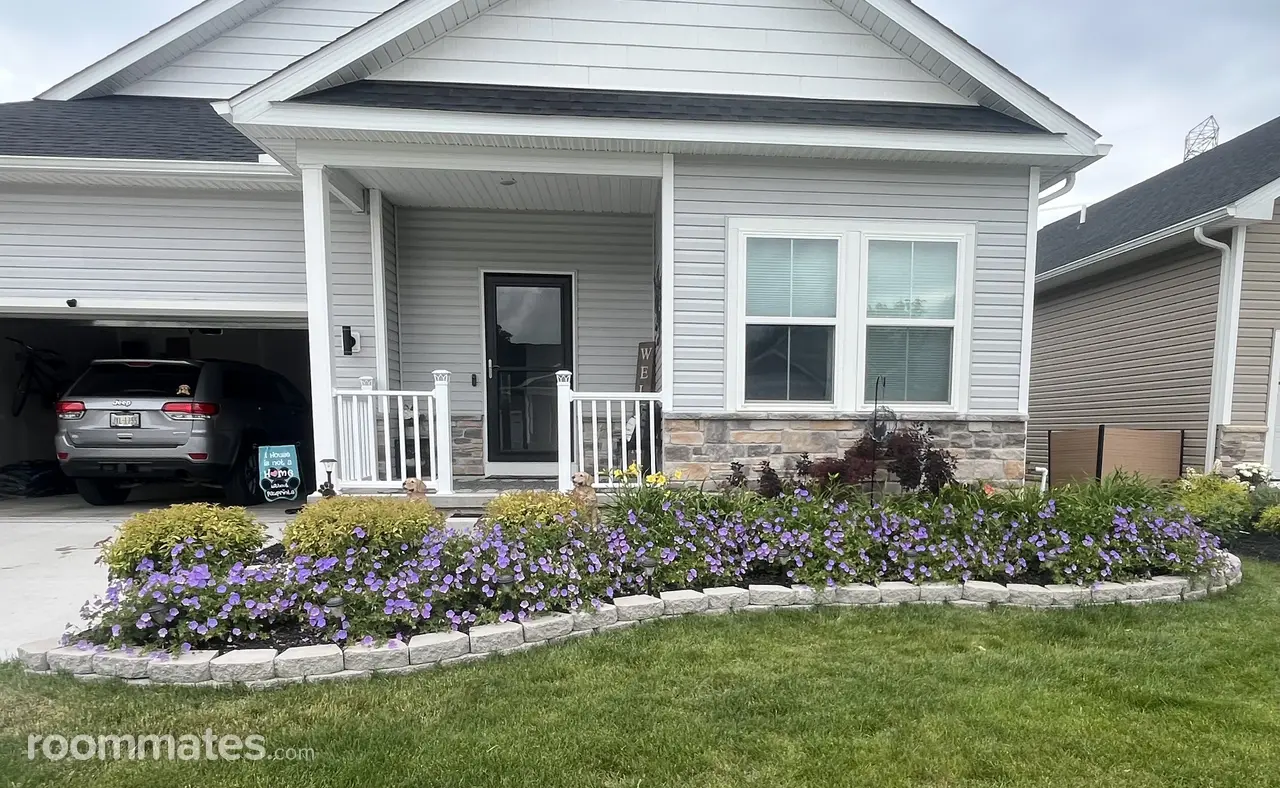 Profile photo 2 of 5