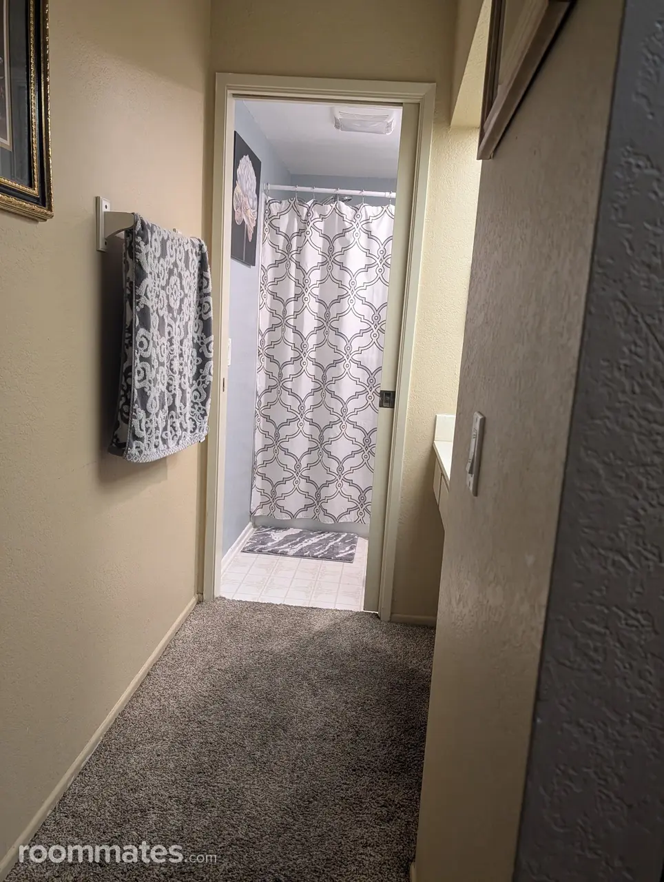 Profile photo 3 of 8