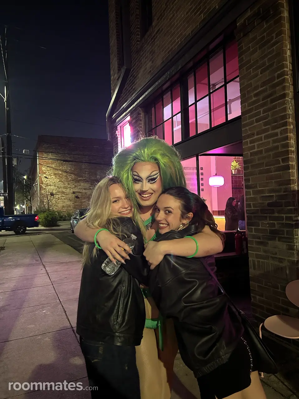 Profile photo 4 of 8