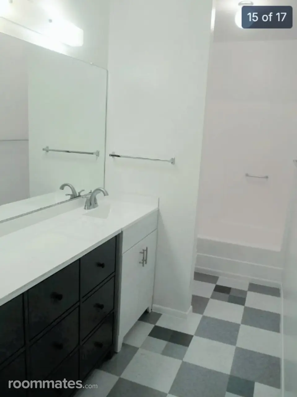 Profile photo 4 of 11