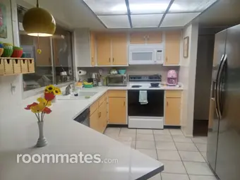 Room for rent in Tempe, AZ $1200, townhouse