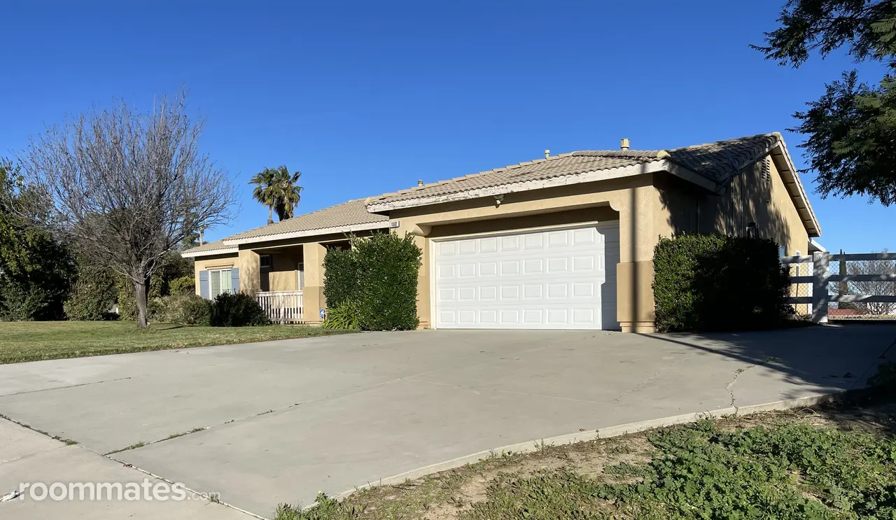 Profile photo 20 of 21