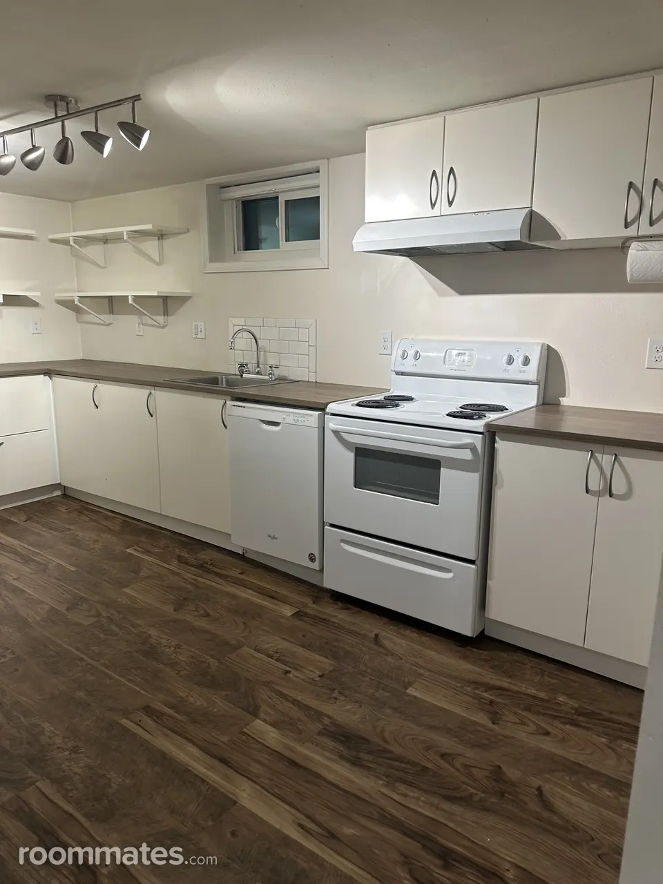 Profile photo 4 of 8