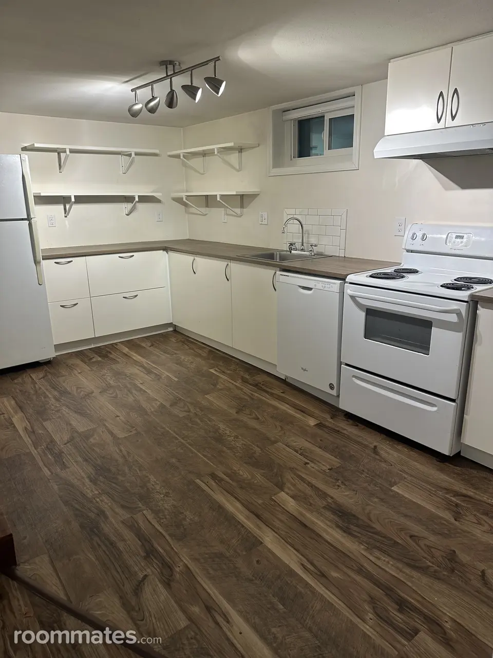 Profile photo 6 of 8