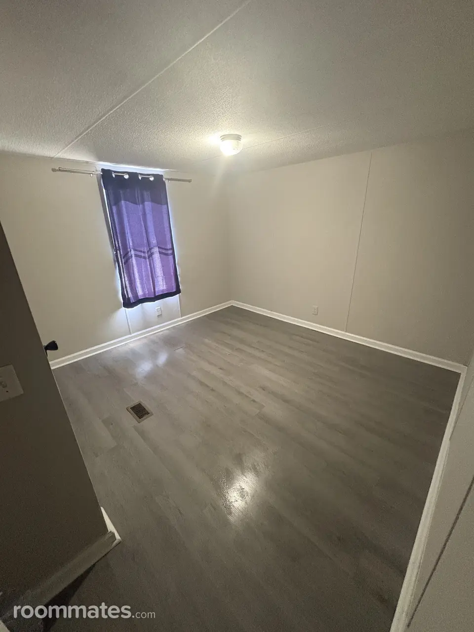 Profile photo 2 of 7