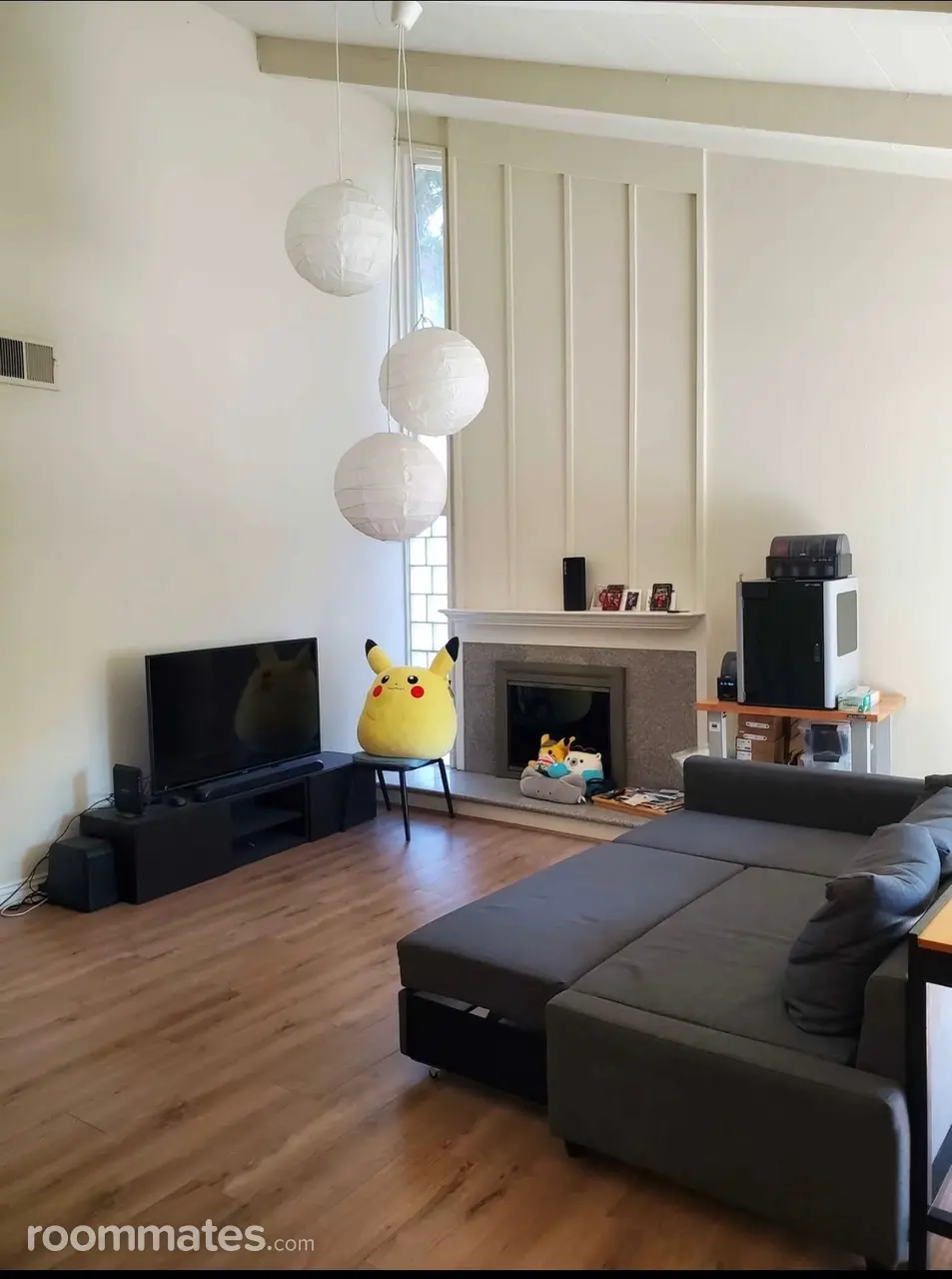 Profile photo 3 of 11