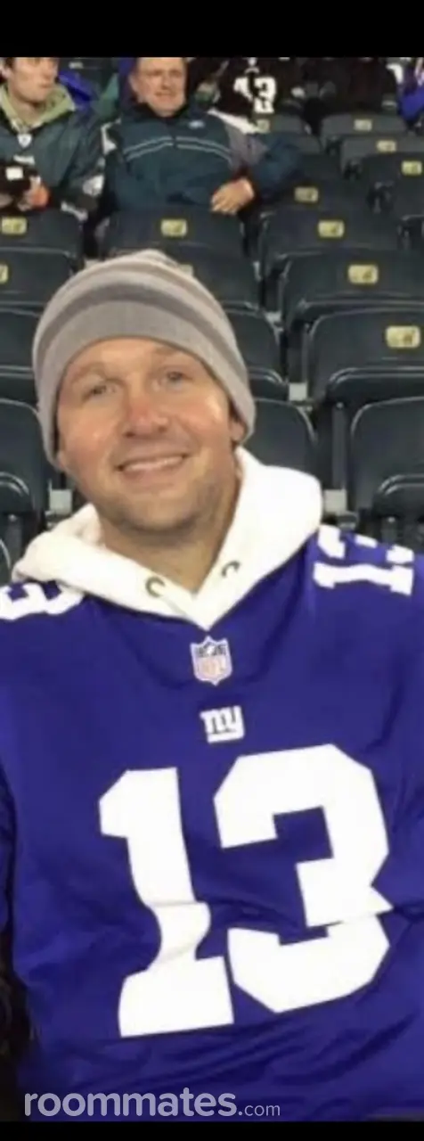 Profile photo 1 of 1