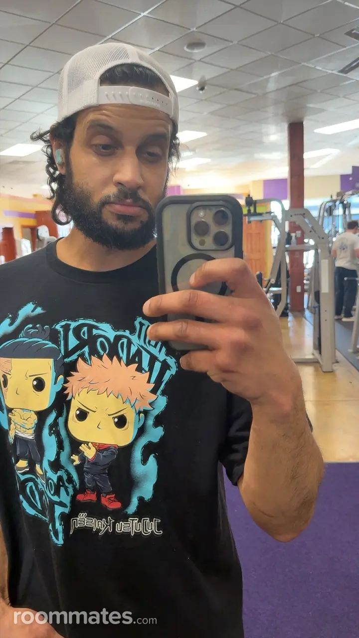 Profile photo 1 of 1