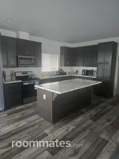 Room for rent in Ontario, CA $1000, house