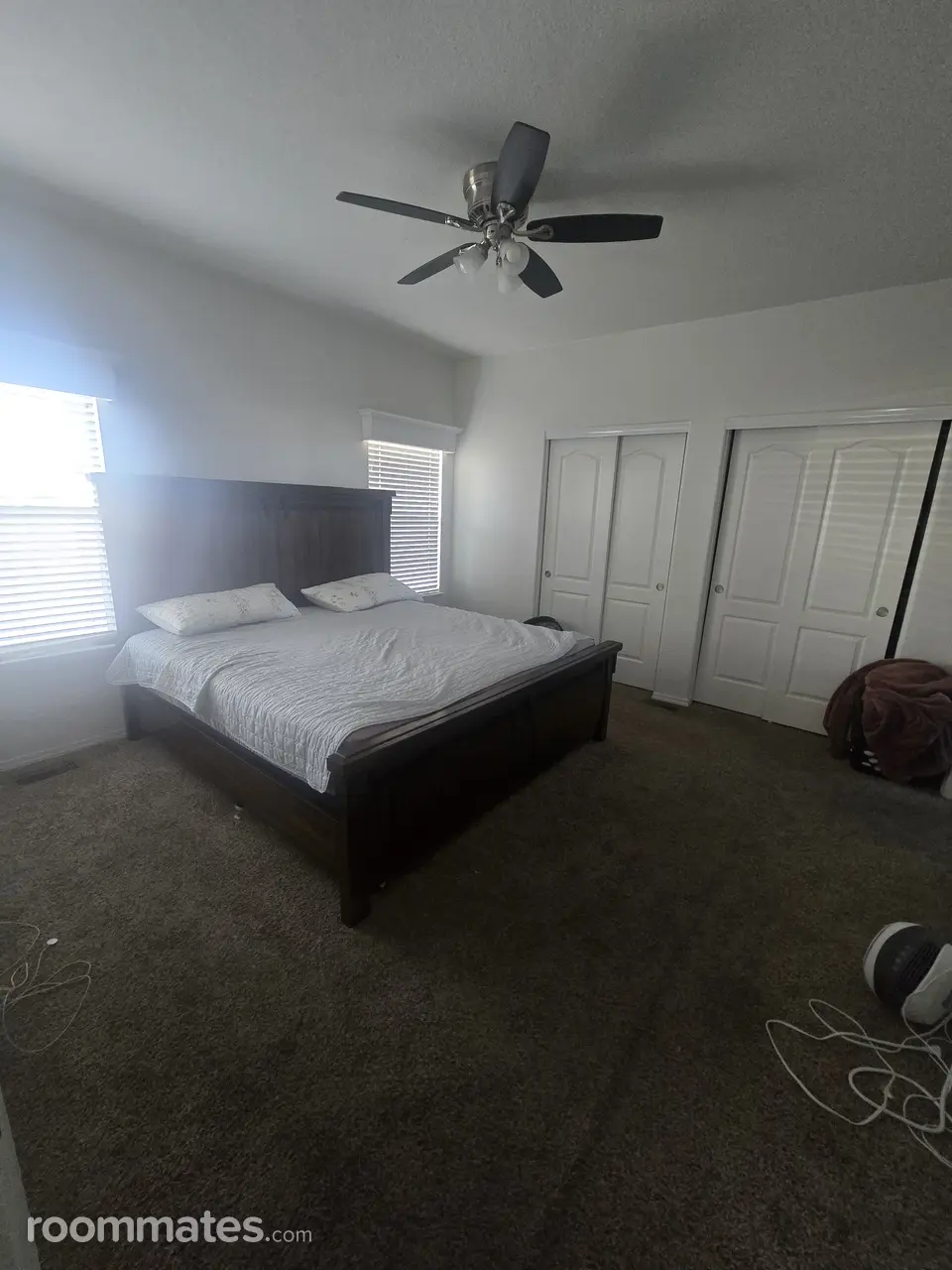 Profile photo 11 of 11