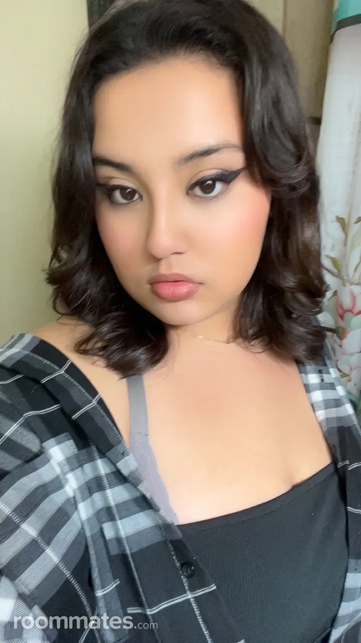 Profile photo 5 of 10