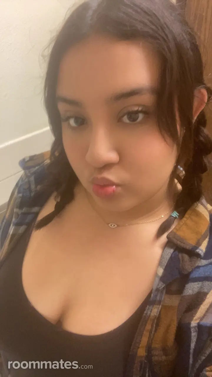 Profile photo 2 of 10