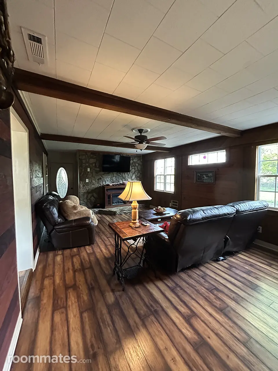 Profile photo 6 of 11