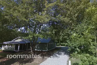 Room for rent in Cleveland, GA $847, house