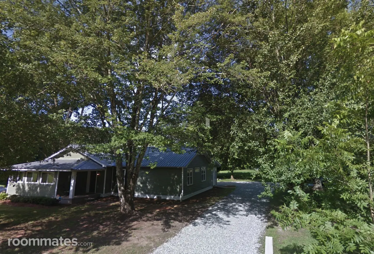 Profile photo 7 of 11