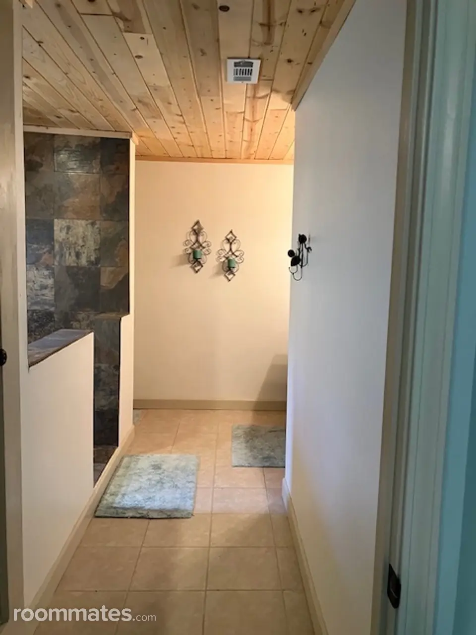 Profile photo 2 of 11