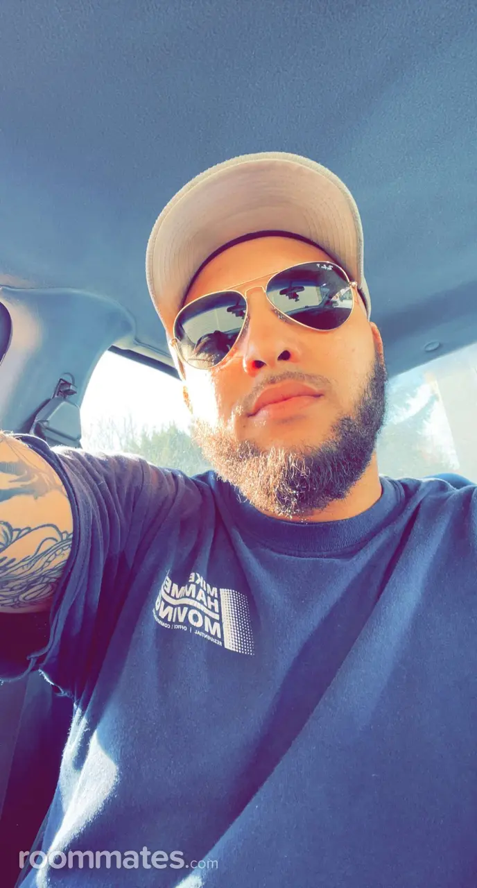 Profile photo 1 of 1