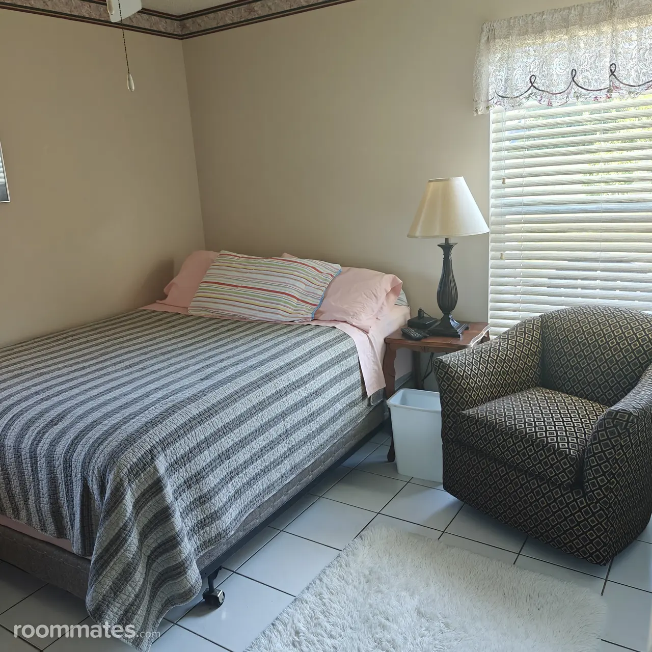 Profile photo 5 of 6