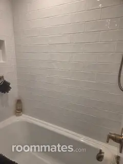 Room for rent in Panama City Beach, FL $1000, condo