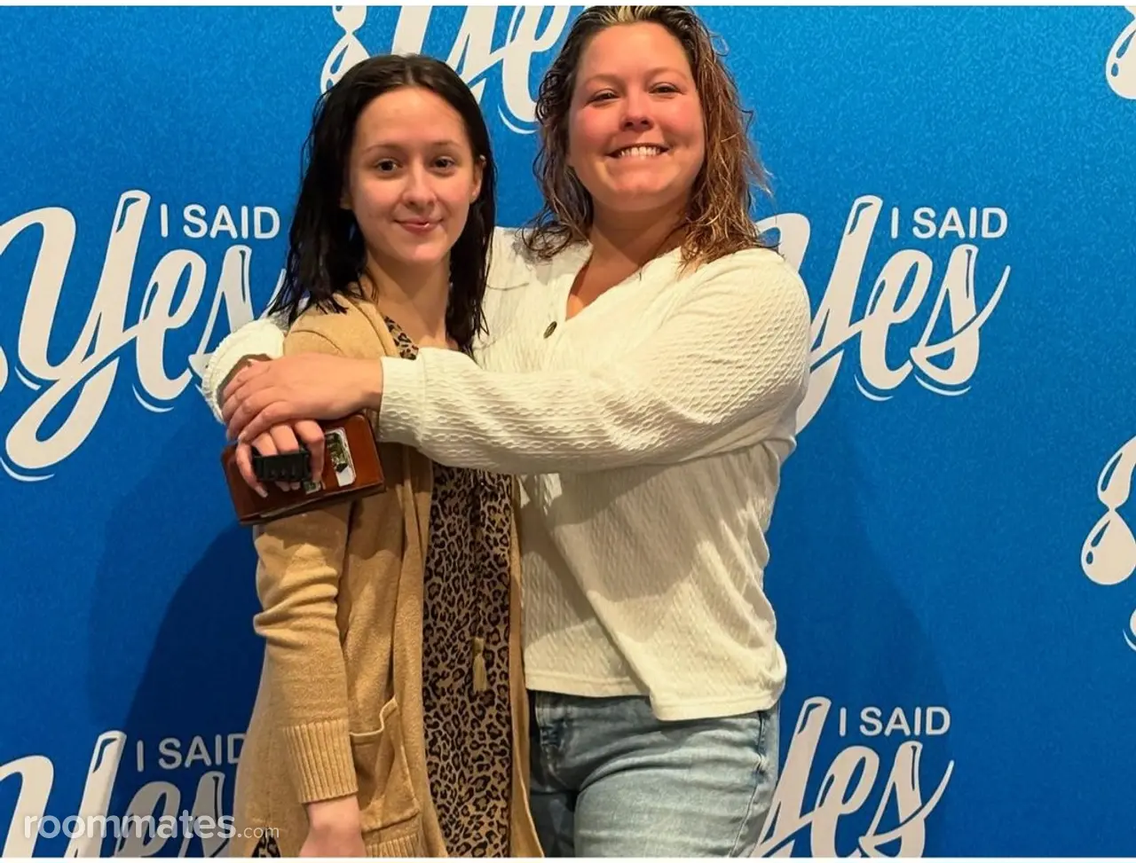 Profile photo 2 of 3