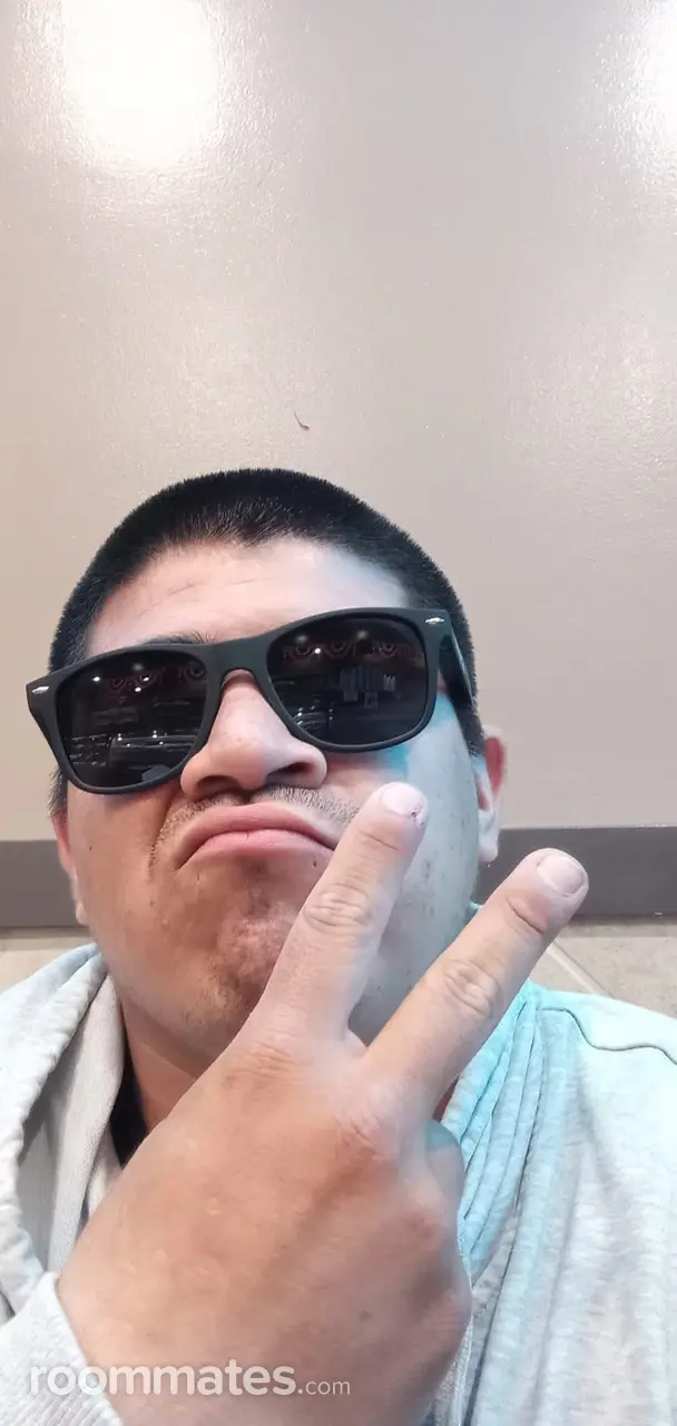 Profile photo 1 of 1