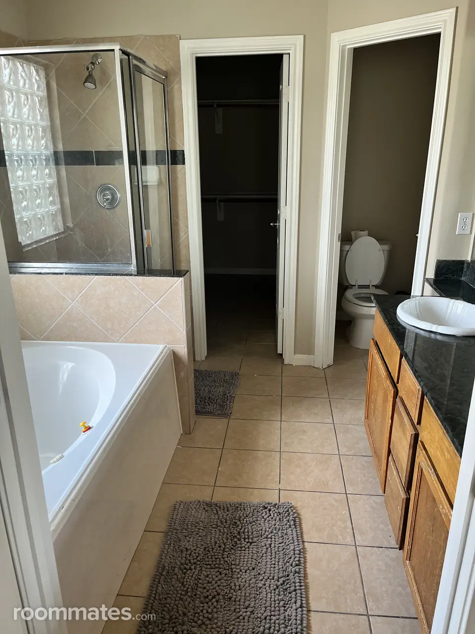 Profile photo 6 of 8