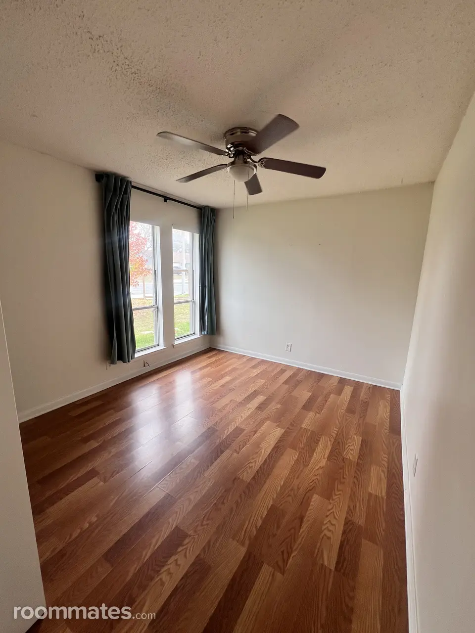 Profile photo 3 of 11