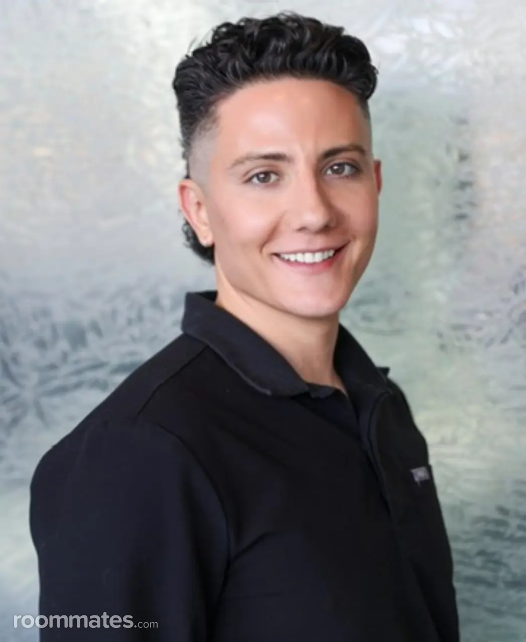 Profile photo 11 of 11