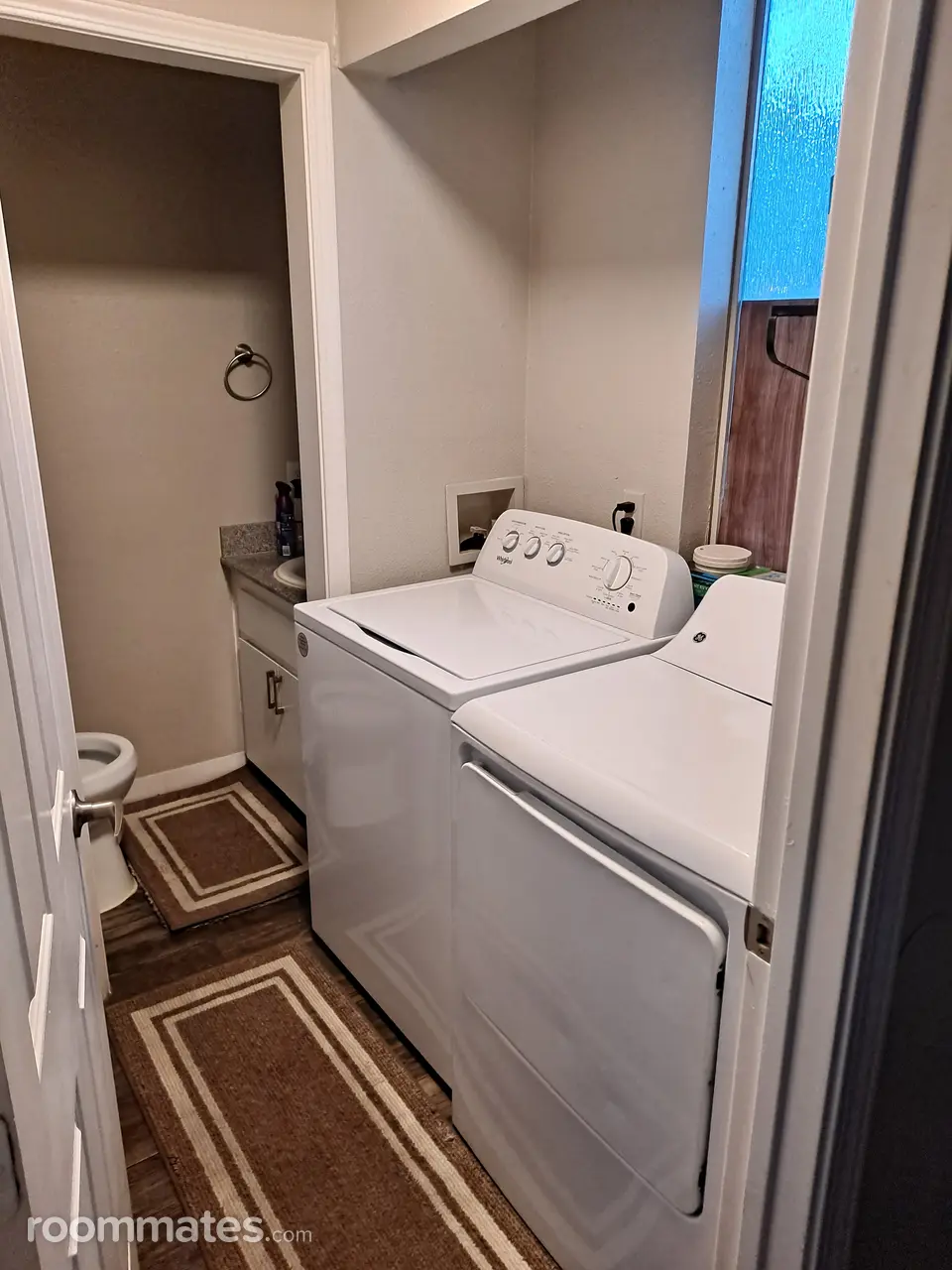 Profile photo 4 of 21