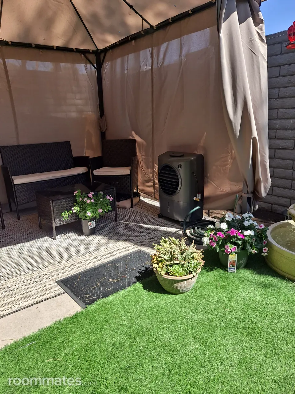 Profile photo 9 of 21