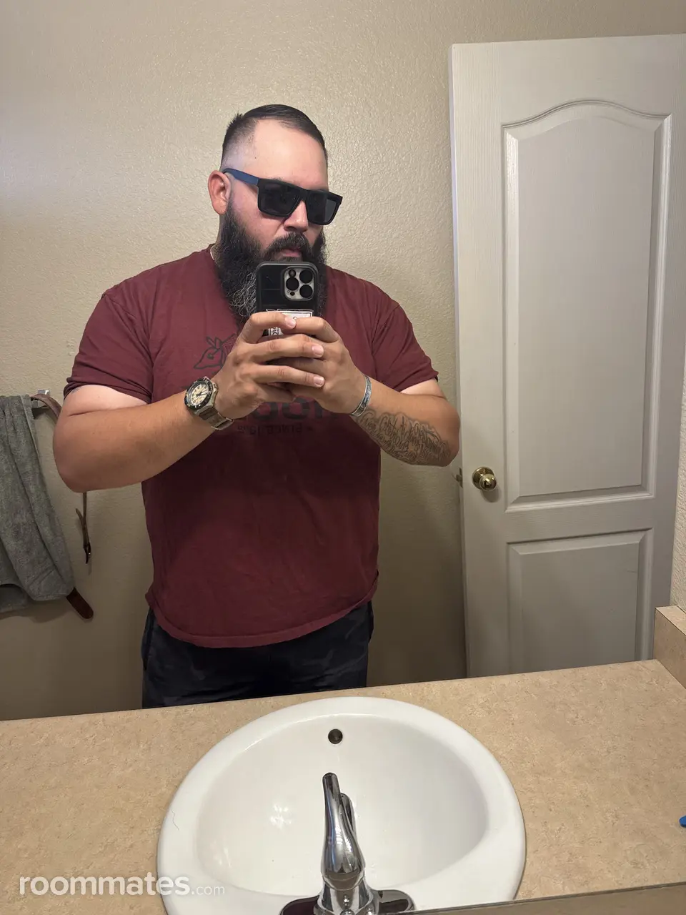 Profile photo 4 of 4