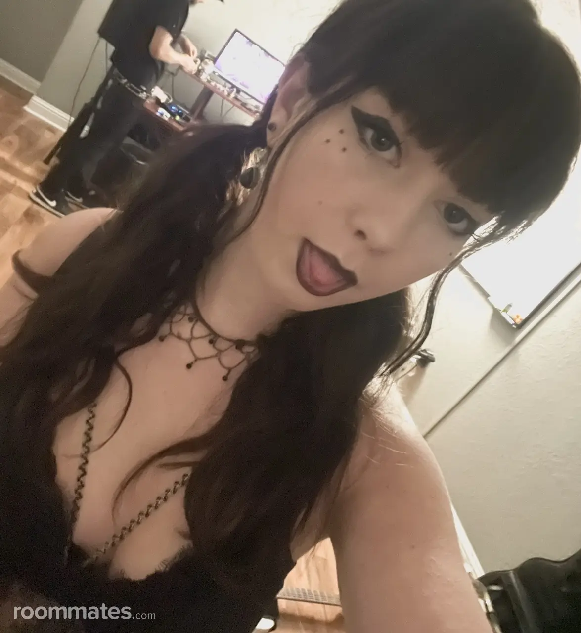 Profile photo 1 of 9