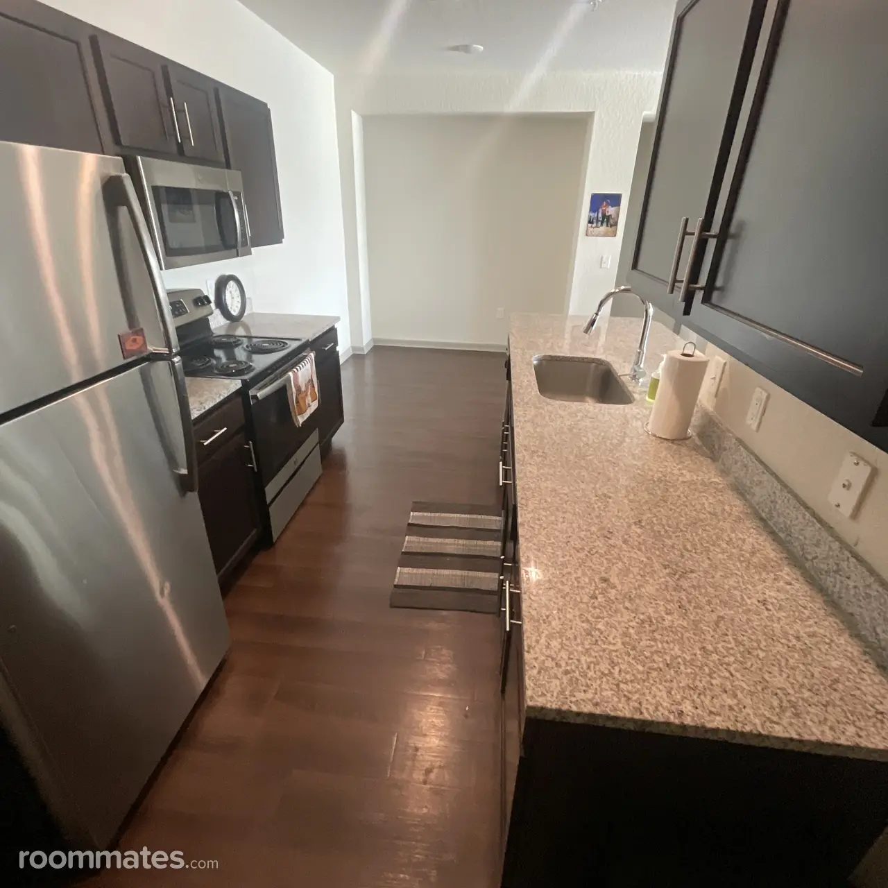 Profile photo 3 of 19