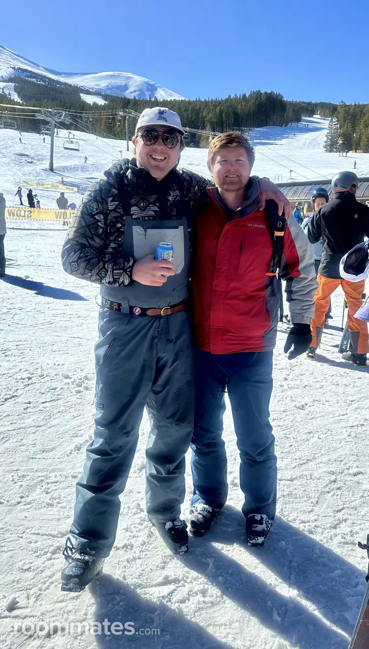 Profile photo 13 of 19