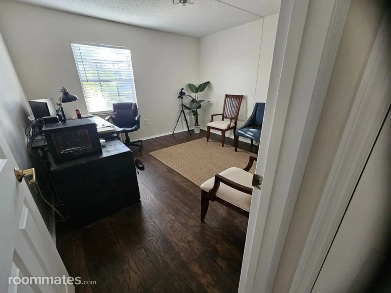 Profile photo 6 of 9