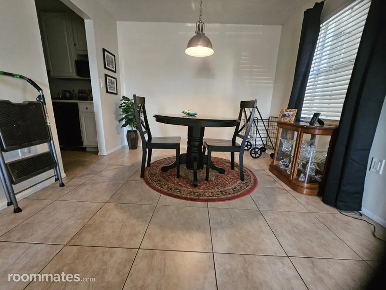 Profile photo 3 of 9