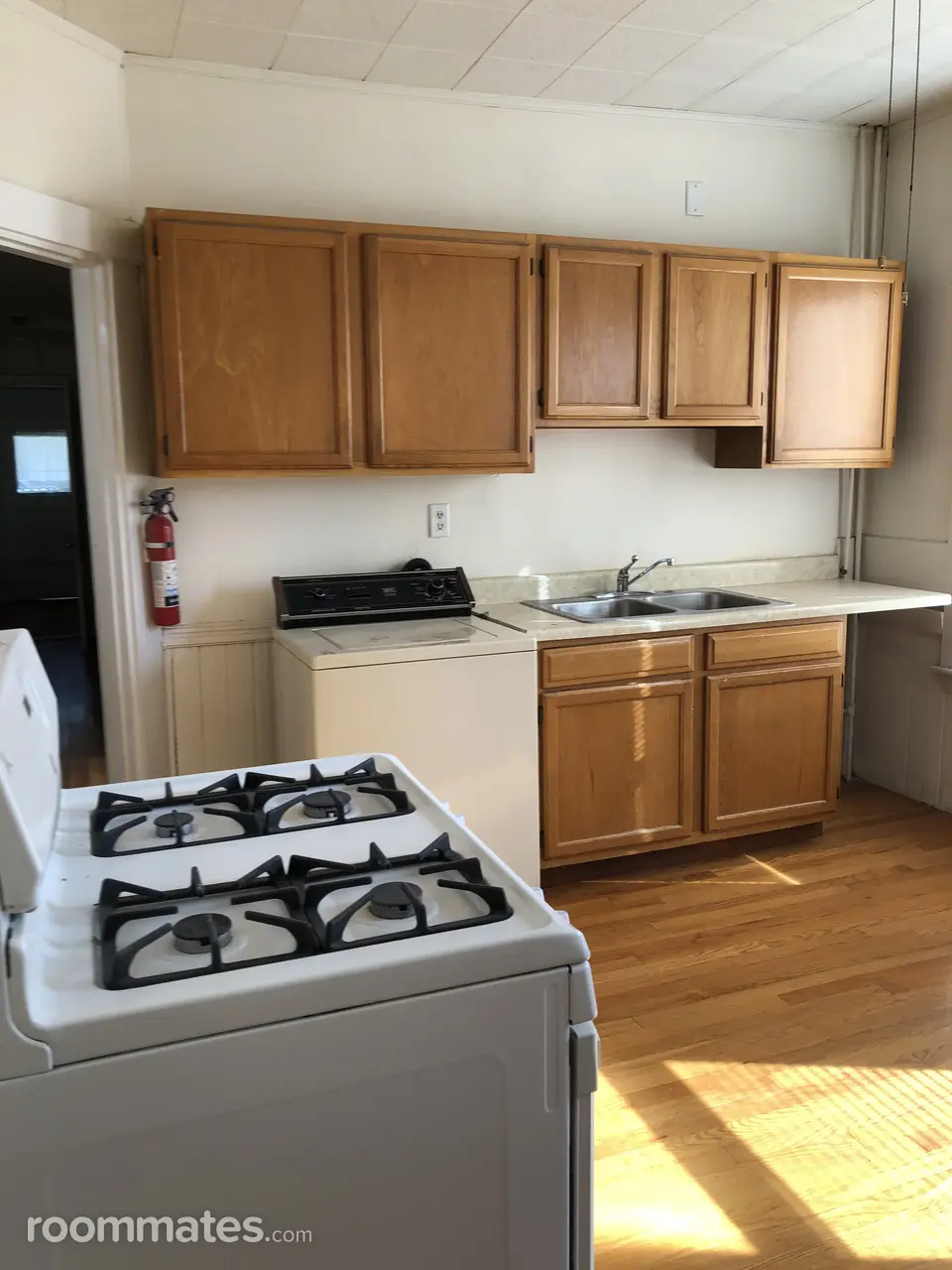 Profile photo 4 of 10