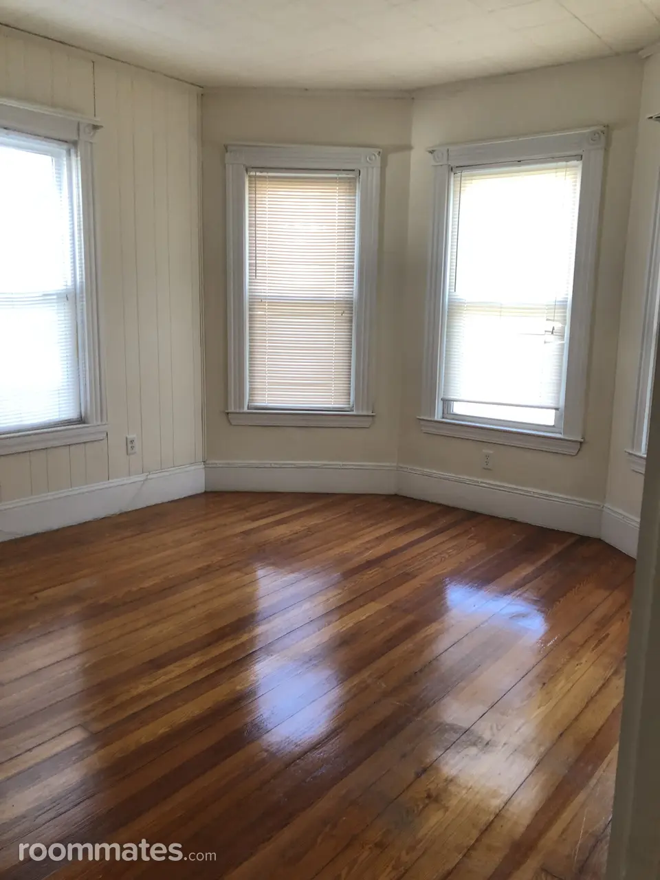 Profile photo 8 of 10