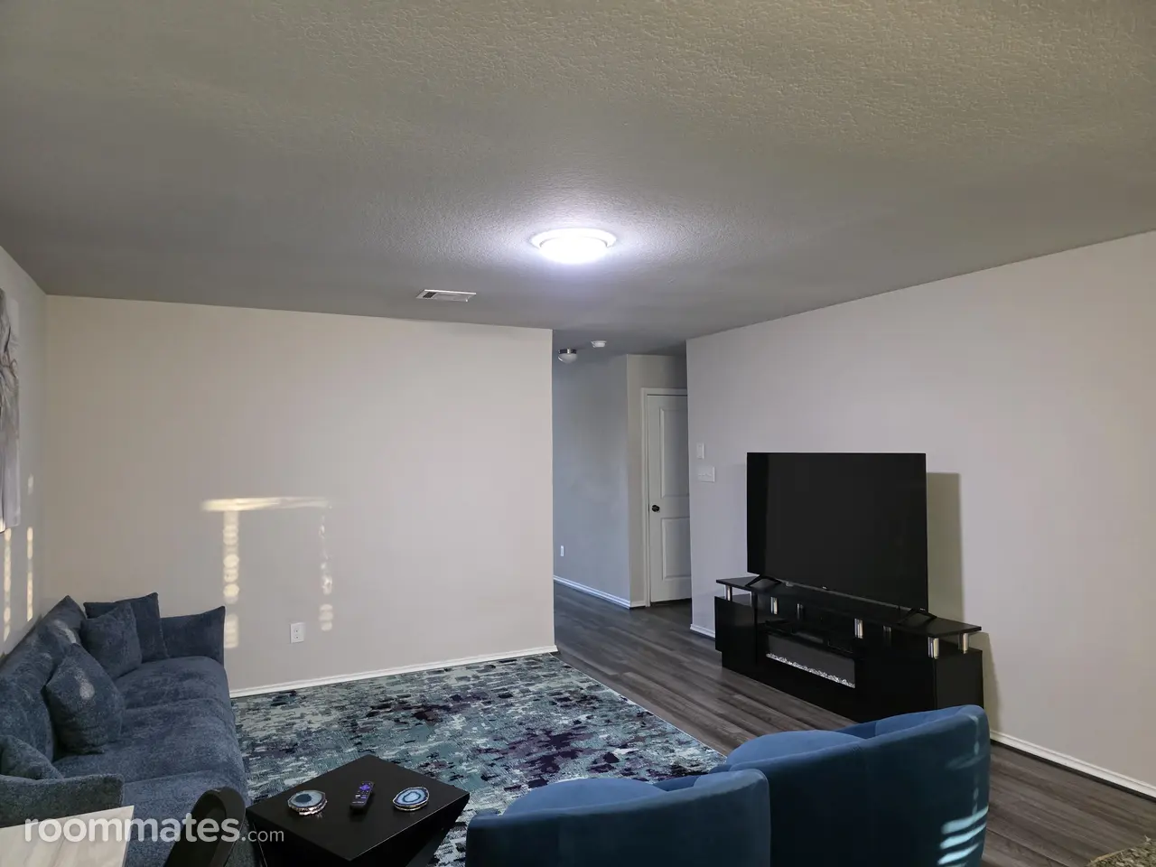 Profile photo 2 of 10