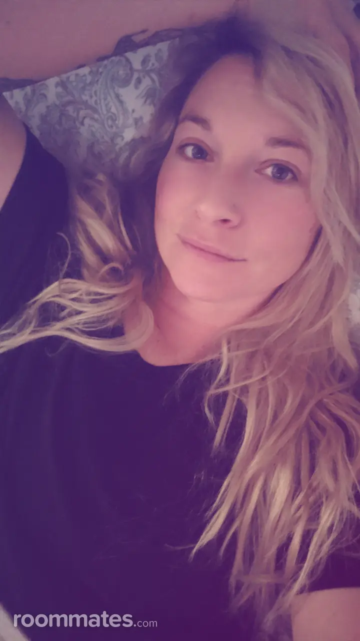 Profile photo 1 of 2