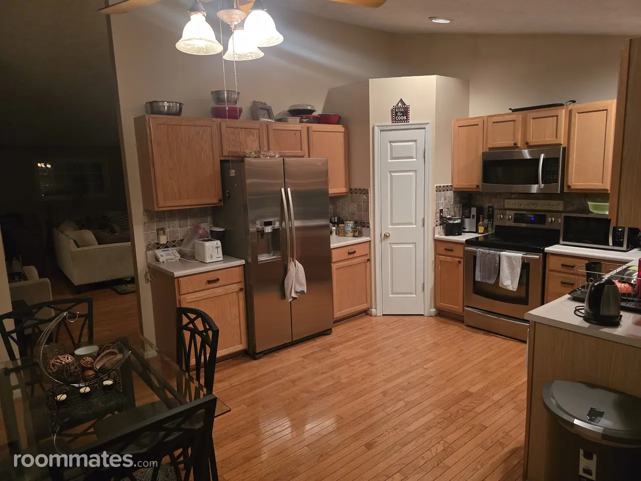 Profile photo 4 of 8