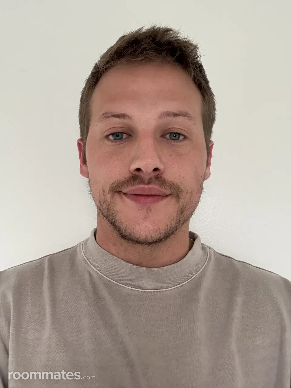 Profile photo 4 of 4