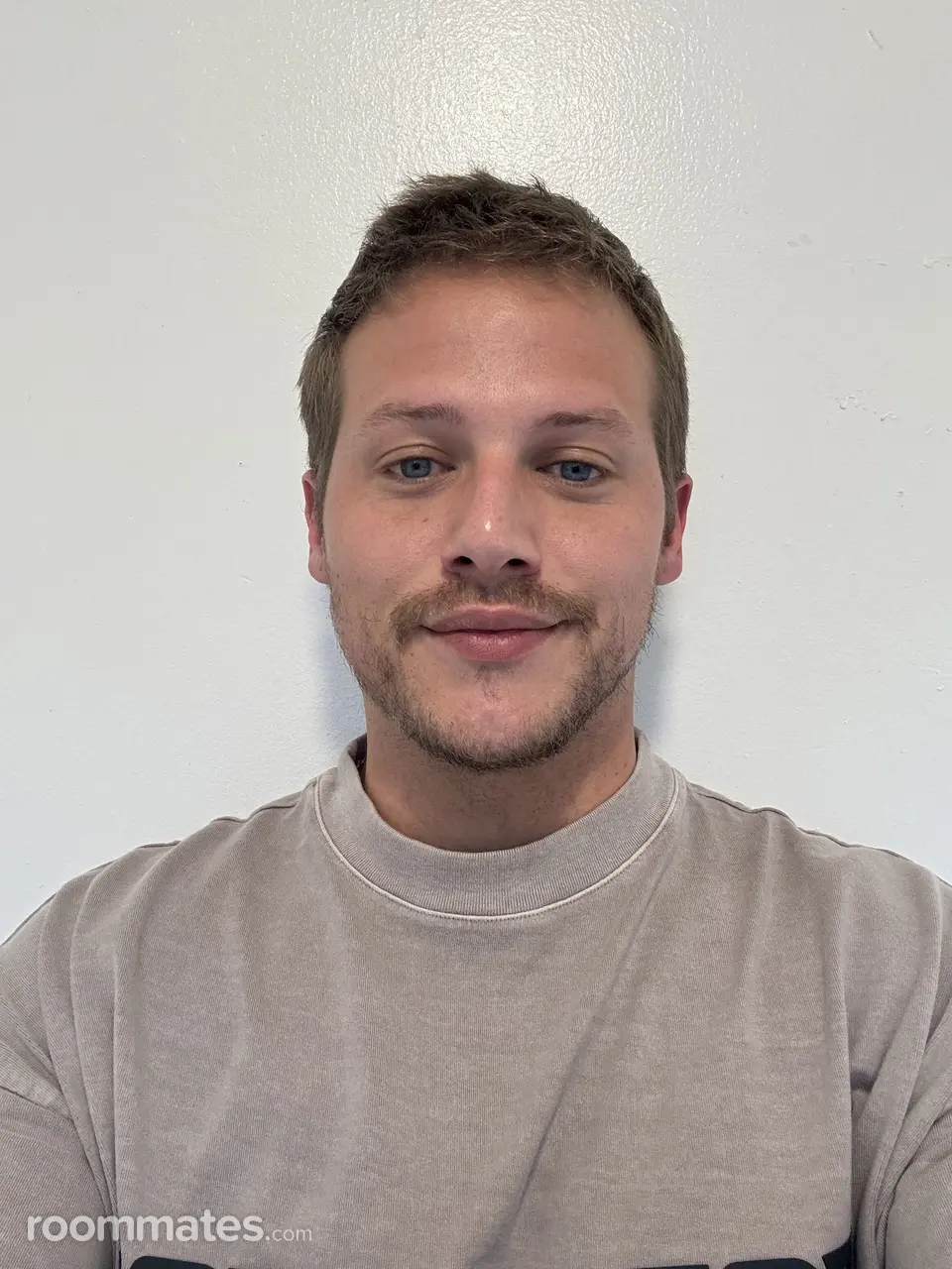 Profile photo 1 of 4