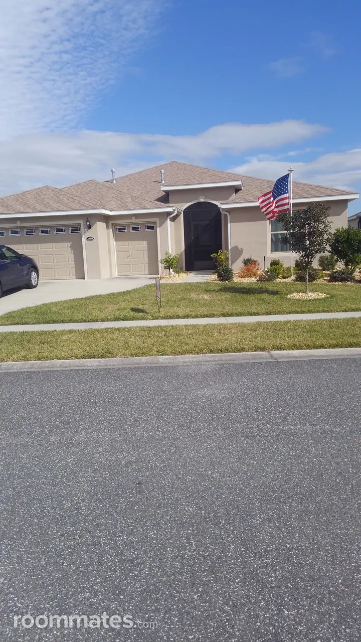 Profile photo 1 of 11