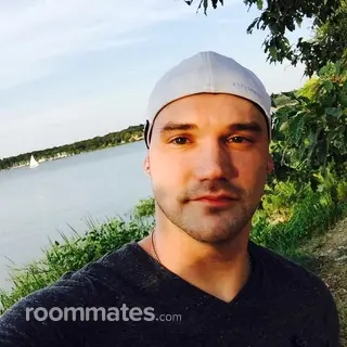 Roommate looking Dallas, TX, $1200