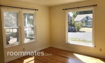 Room for rent in Eugene, OR $740, house