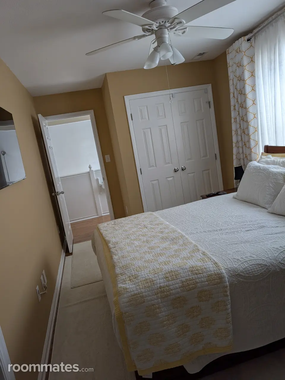 Profile photo 2 of 10