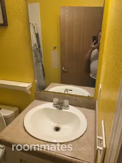 Room for rent in Denver, CO $700, townhouse