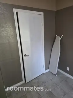 Room for rent in Denver, CO $700, townhouse